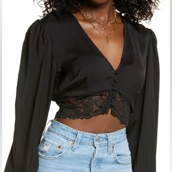 Nordstrom Black Satin Puff Sleeve Lace Trim V-Neck Crop Top Size XS - Picture 2 of 10
